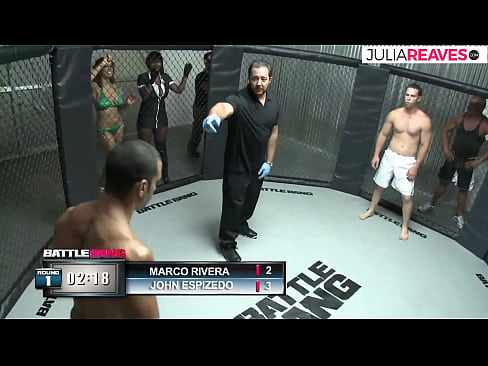 ❤️ Ultimate Fighter knullar en nummerflicka direkt efter en match i ringen ️ Fucking at us ❌️